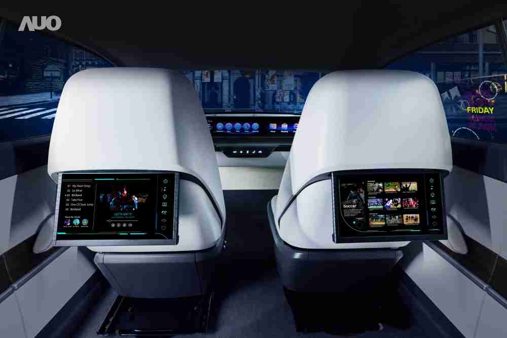 赏金国际新一代Smart Cockpit 2024，，，，以Micro LED先进显示技术优势，，创建〝可卷式后座娱乐显示器〞，，仅在互动时才显示出所需画面及信息，，，扩充更丰富的娱乐和交互信息服务，，，获国际奖项荣耀